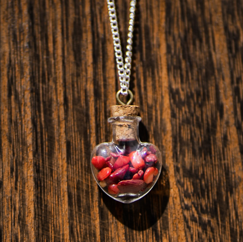Bamboo Coral Heart Necklace - 18"